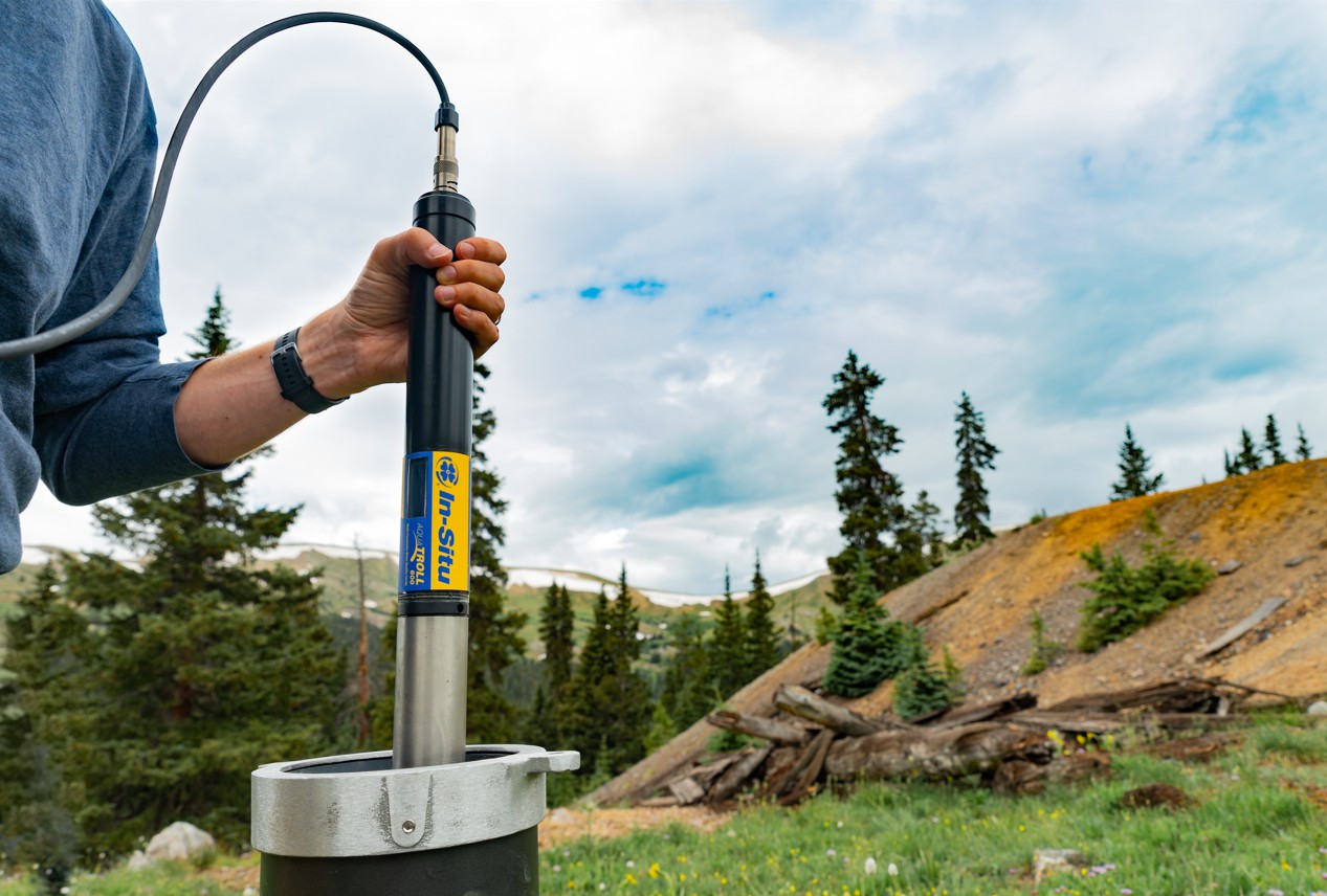 ზედაპირული და მიწისქვეშა წყლები